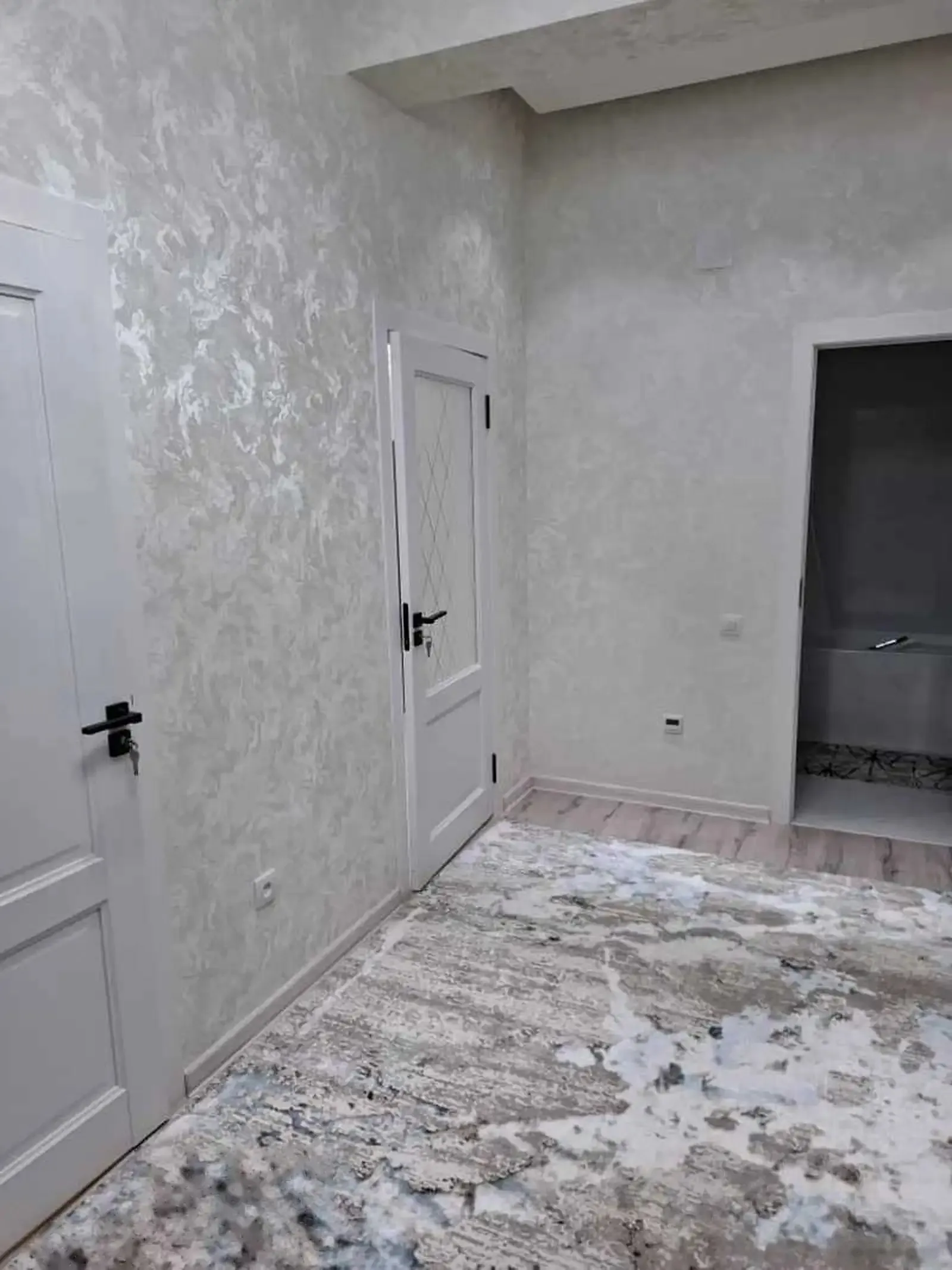 1-комн. квартира, 4 этаж, 60 м², оперка