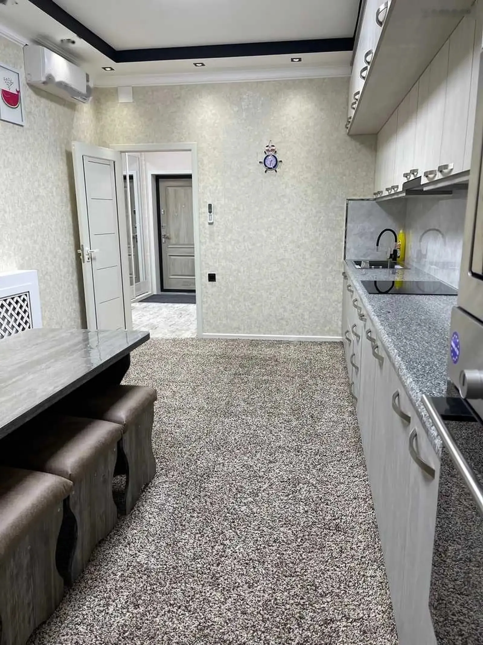 2-комн. квартира, 19 этаж, 66м², Дом печати