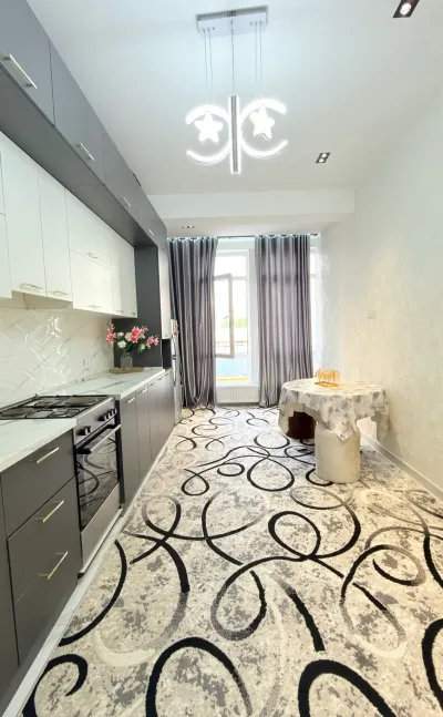 2-комн. квартира, 5 этаж, 96 м², ОВИР