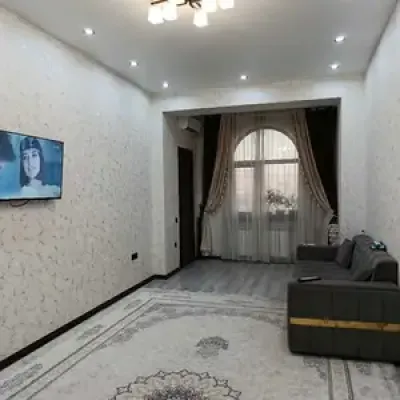 3-этажный, 7 комнатный дом, 750 м², Центр, Главный Алиф Банк