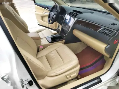 Toyota Camry, 2016