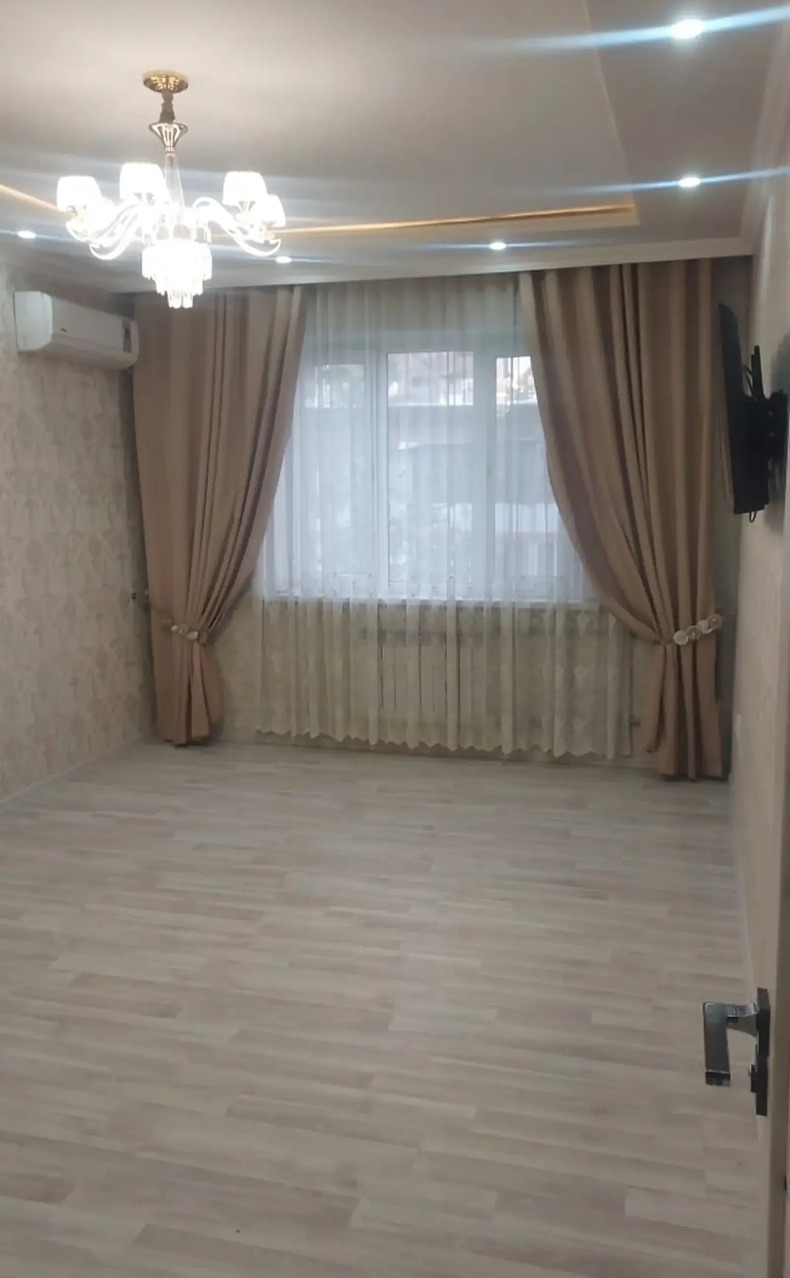2-комн. квартира, 4 этаж, 70м², Молодежный театр