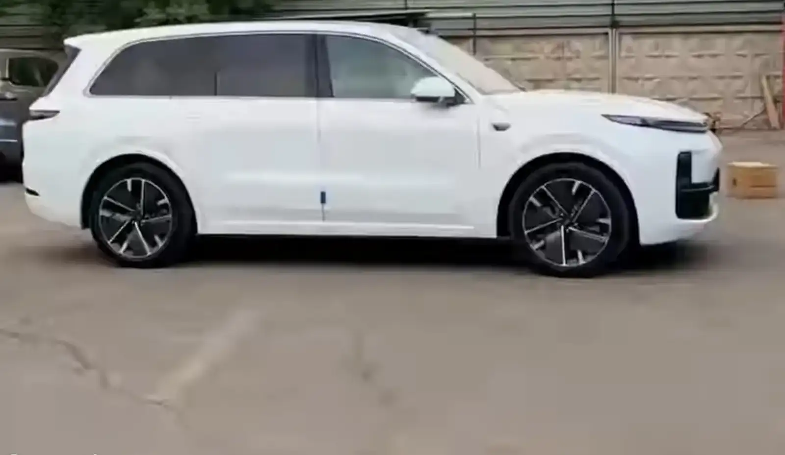 LiXiang L9,