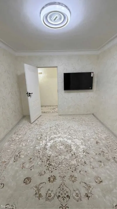 2-комн. квартира, 1 этаж, 60м², Аэропорт