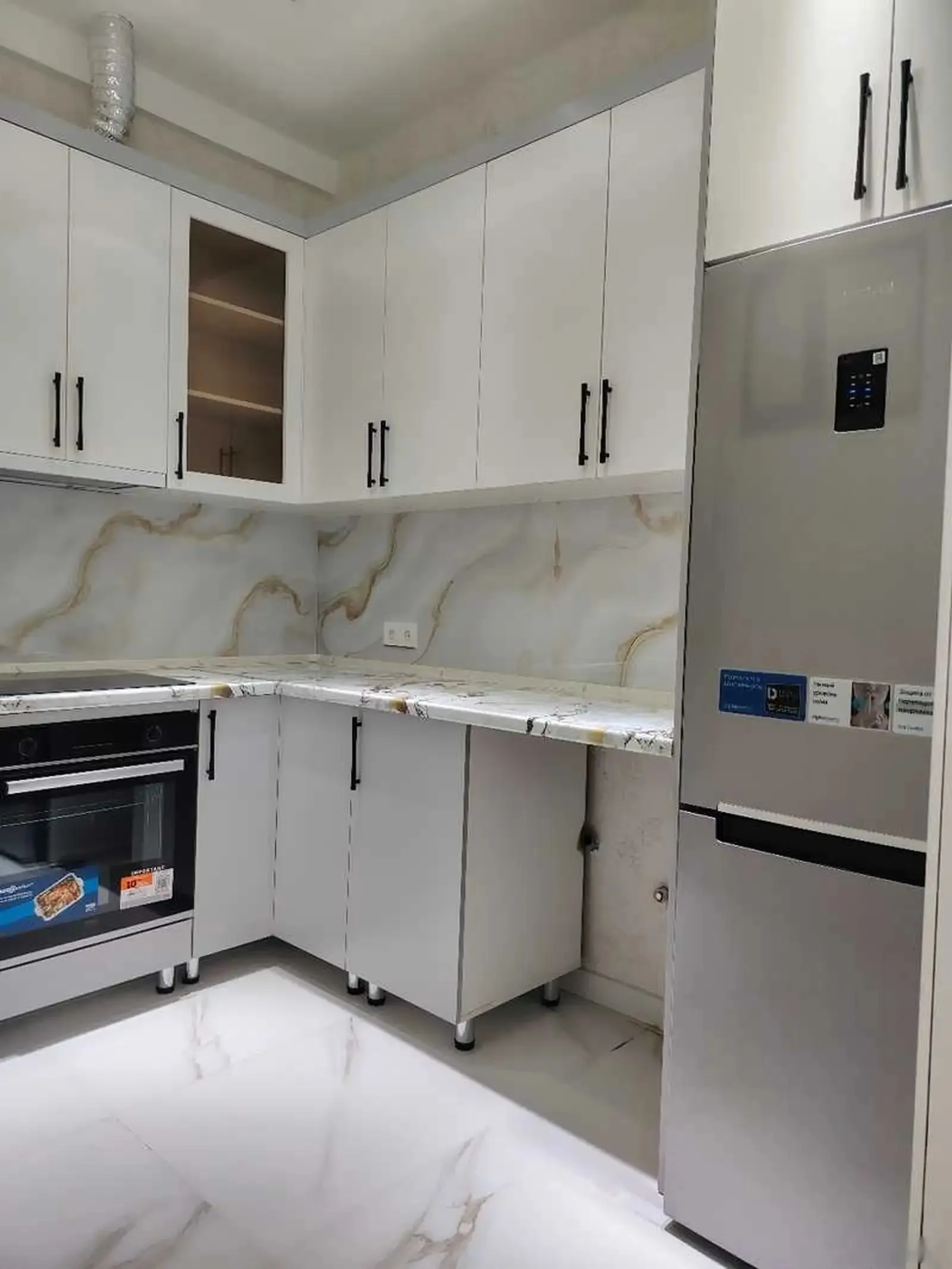 2-комн. квартира, 7 этаж, 58м², Зарафшон(Паликлиникаи 14)