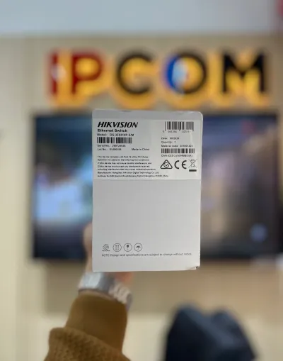 PoE-коммутатор Switch POE Gigabit Hikvision DS 3E0510P E M