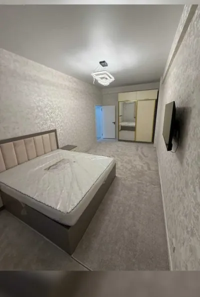 1-комн. квартира, 4 этаж, 60 м², 102 мкр