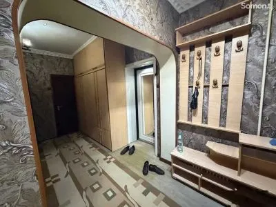 3-комн. квартира, 8 этаж, 110м², И Сомони домой Кайрокум