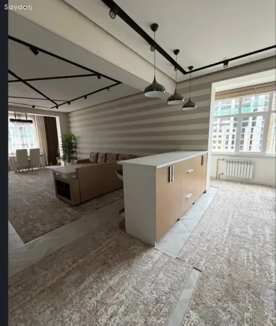 2-комн. квартира, 13 этаж, 130м², Сомони