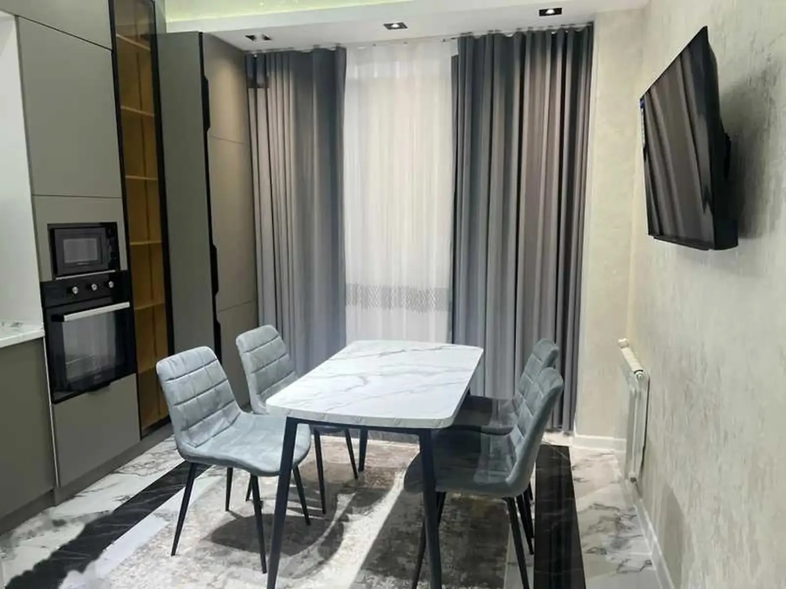 2-комн. квартира, 12 этаж, 90м², ру ба руи гостницаи Hilton