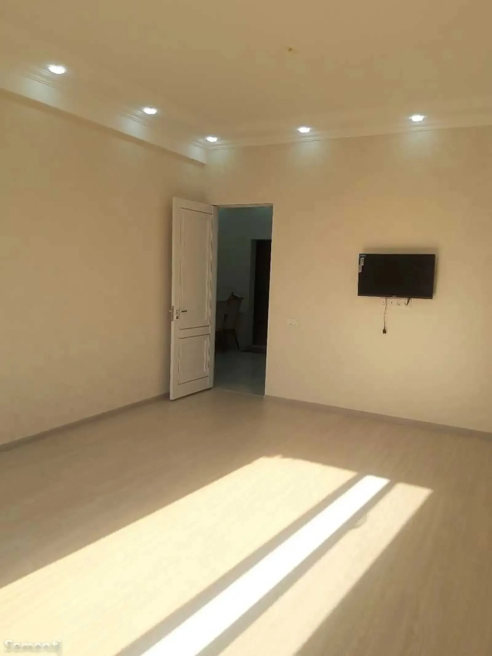 2-комн. квартира, 14 этаж, 60м², Славянский