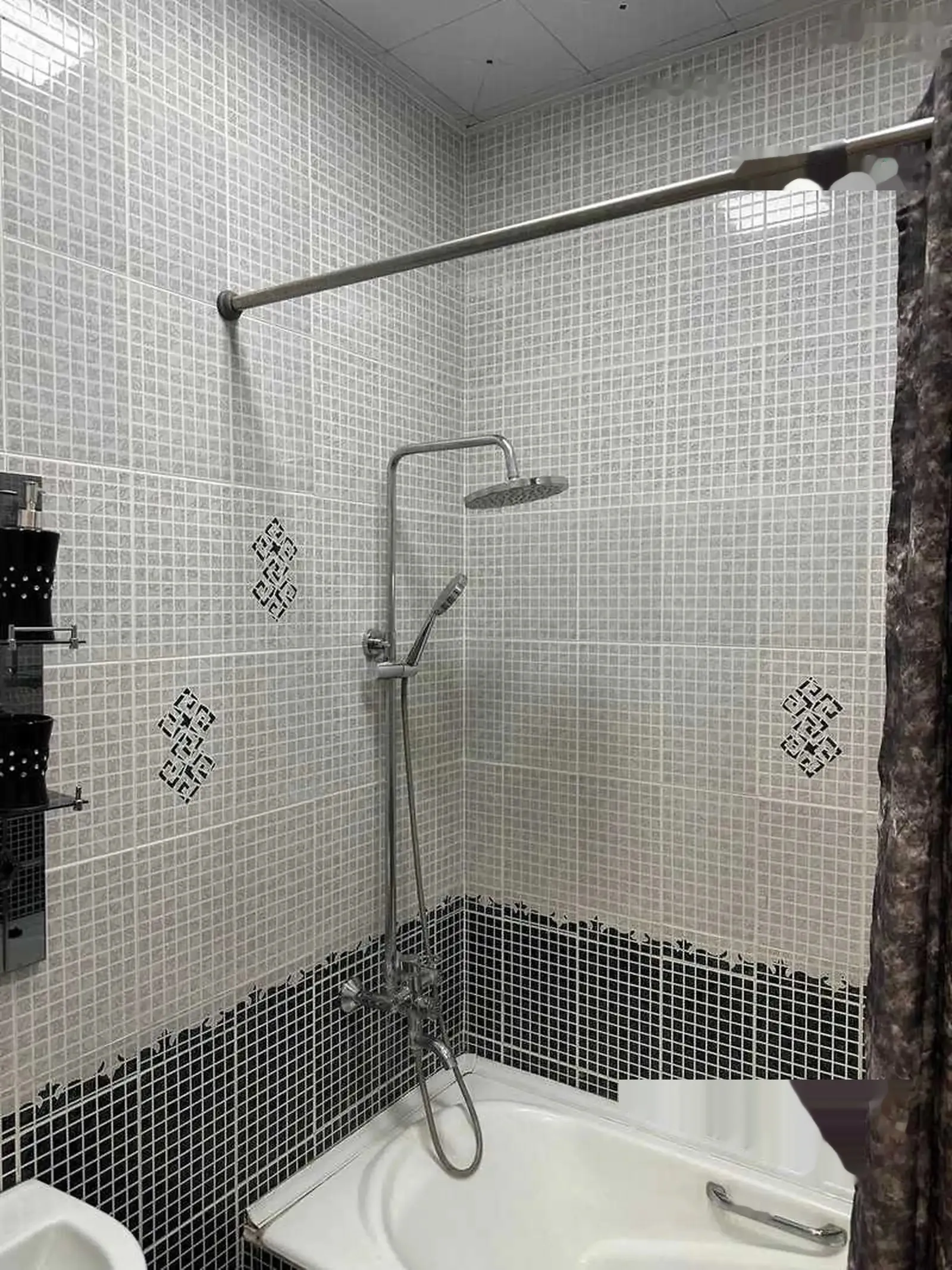 2-комн. квартира, 4 этаж, 70м², К. Россия, пеши часть