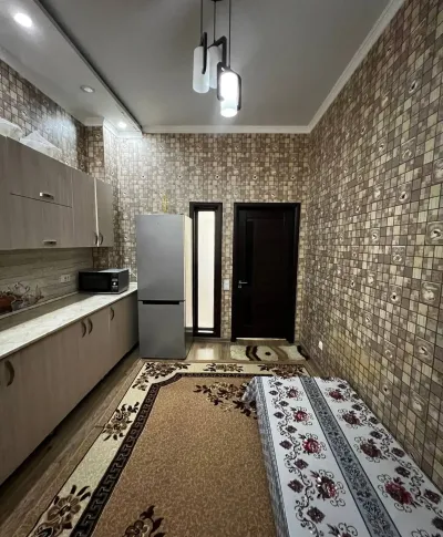 3-комн. квартира, 2 этаж, 111 м², Фирдавси
