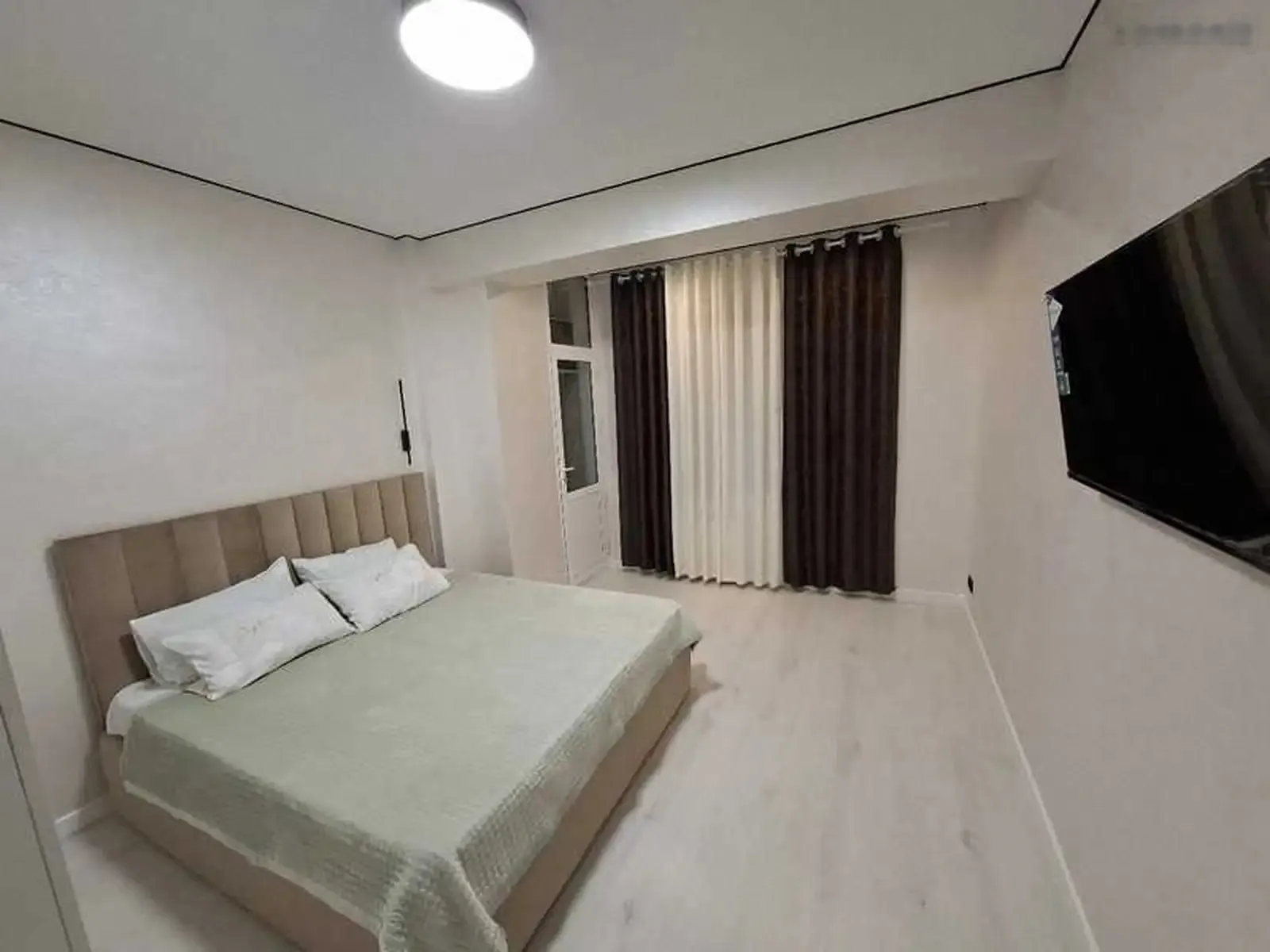 2-к квартира, 11 этаж, 54 м², 4 дома