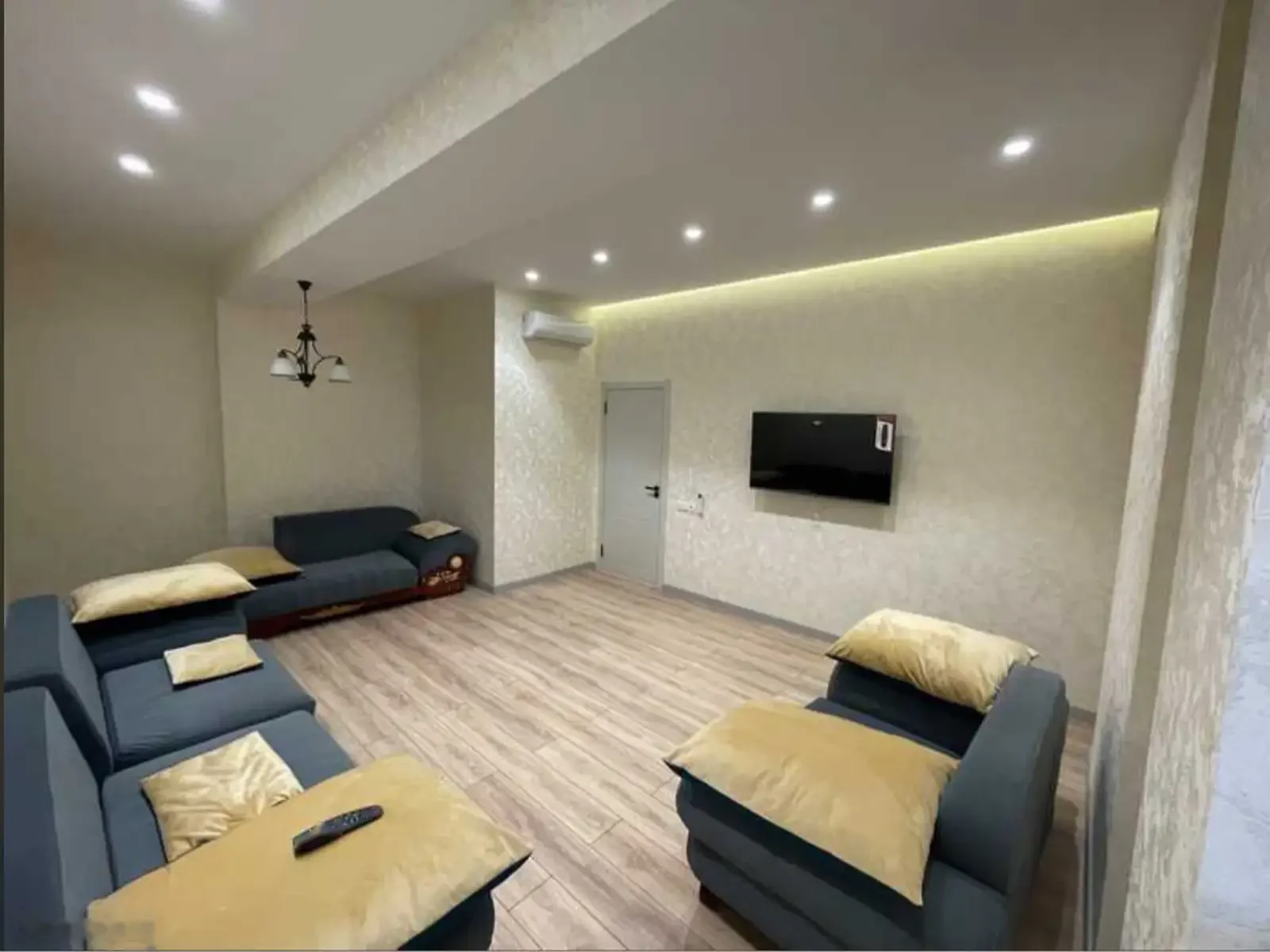 2-комн. квартира, 4 этаж, 79м², Спартак