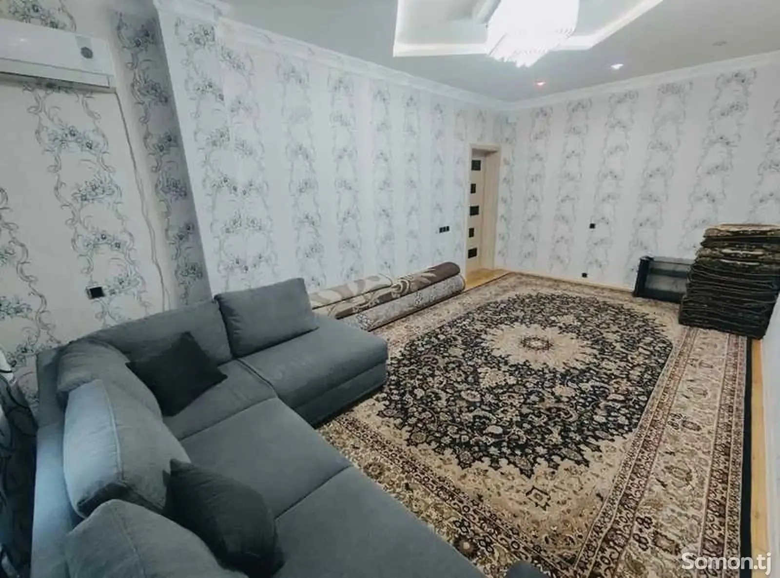 2-комн. квартира, 6 этаж, 101м², голубой экран