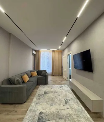2-комн. квартира, 8 этаж, 70м², овир