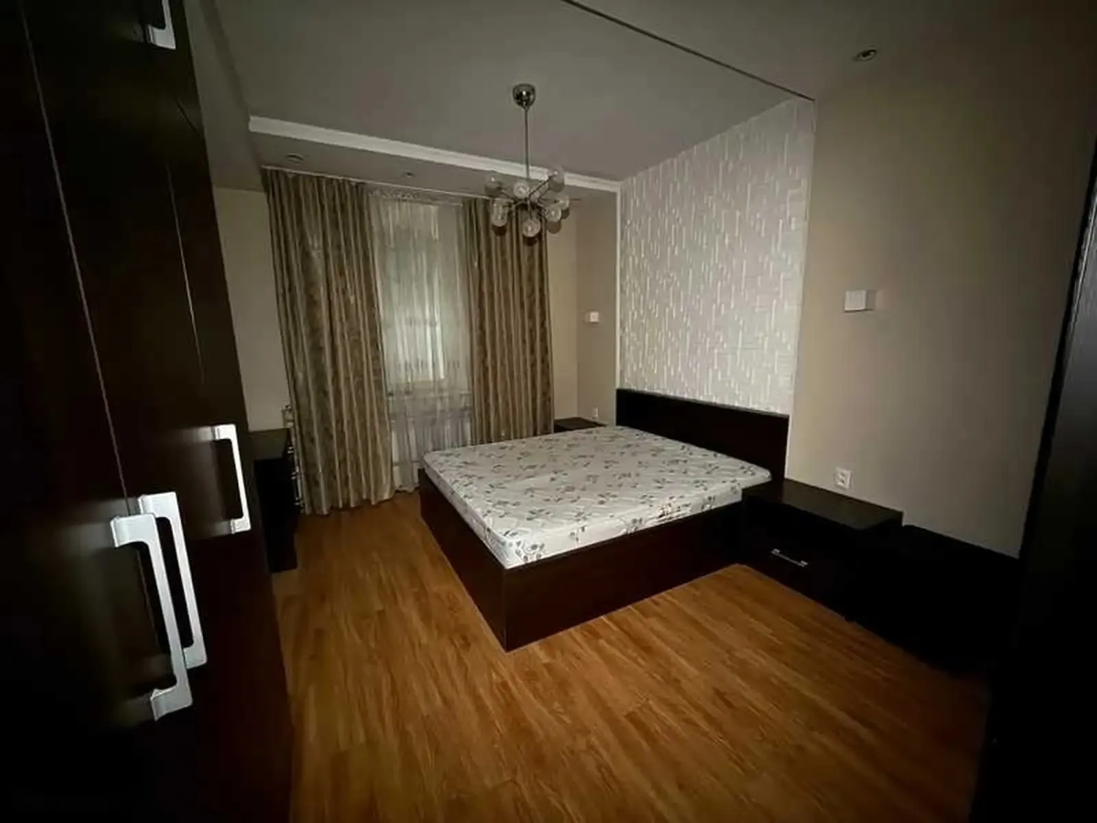 4-комн. квартира, 3 этаж, 145м², садбарг