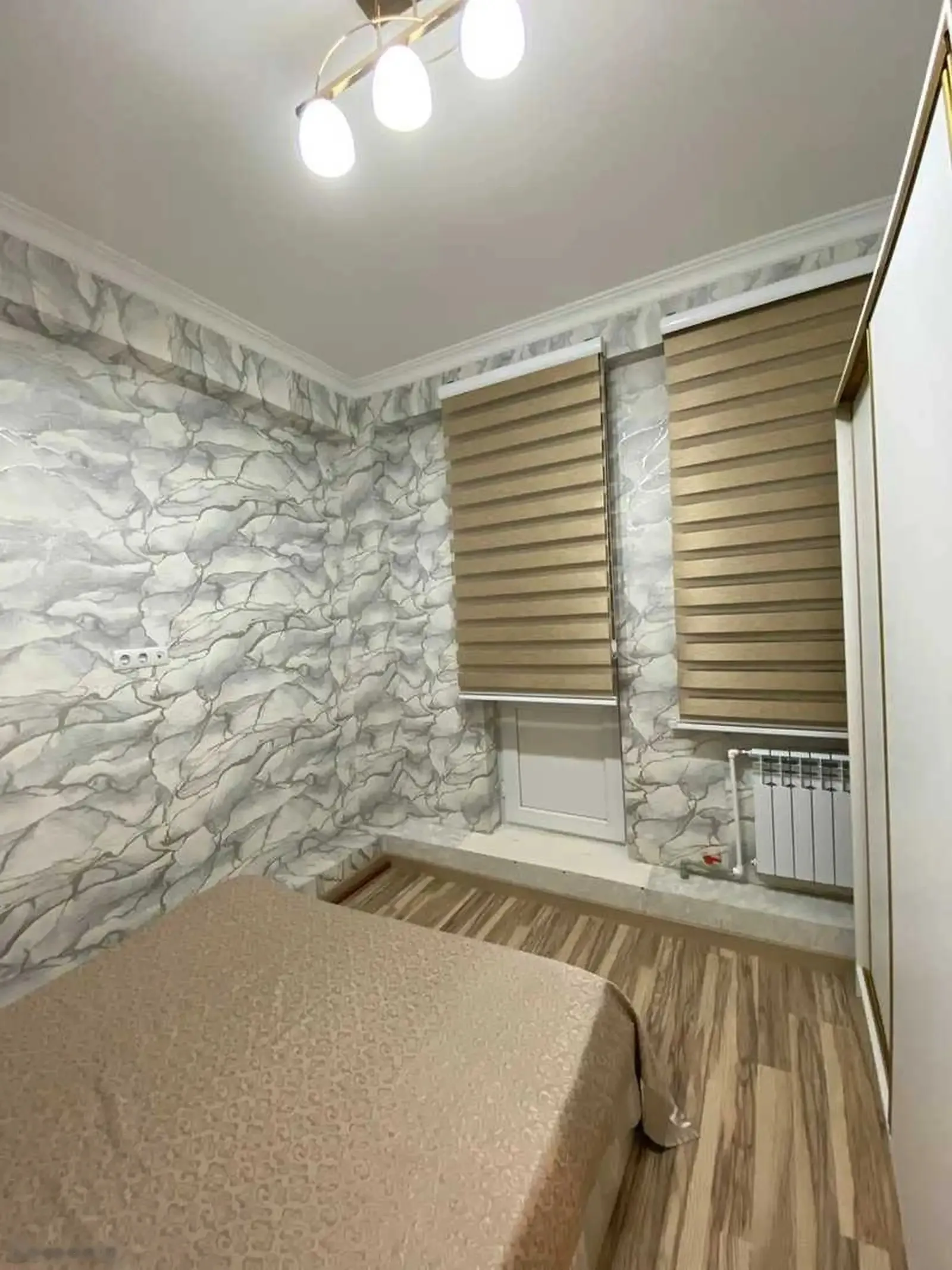 2-комн. квартира, 12 этаж, 58м², Овир