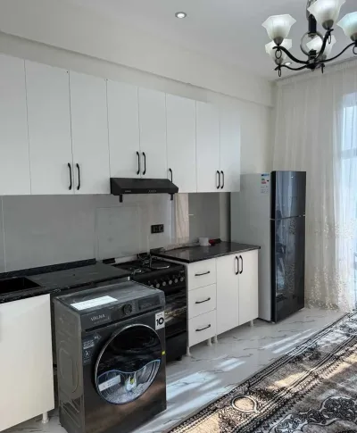 3-комн. квартира, 9 этаж, 80м², 33мкр