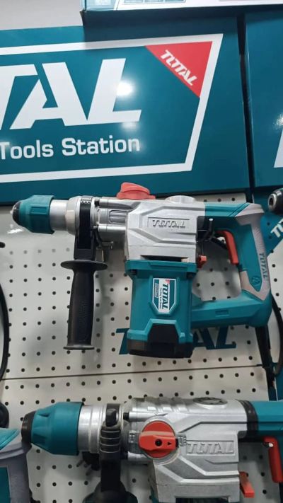 Перфоратор Total 1050Wt