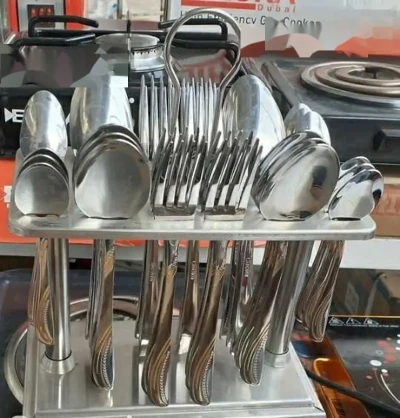 Столовые приборы