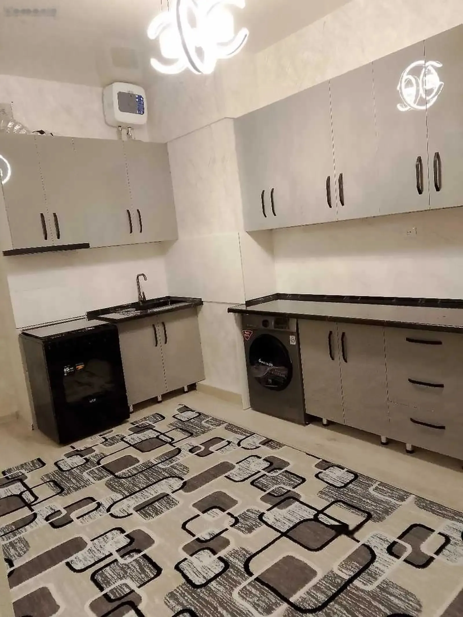 2-комн. квартира, 12 этаж, 75м², автоцентр