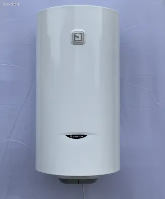 Водонагреватель Ariston 80л