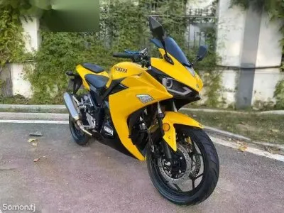Мотоцикл Yamaha R