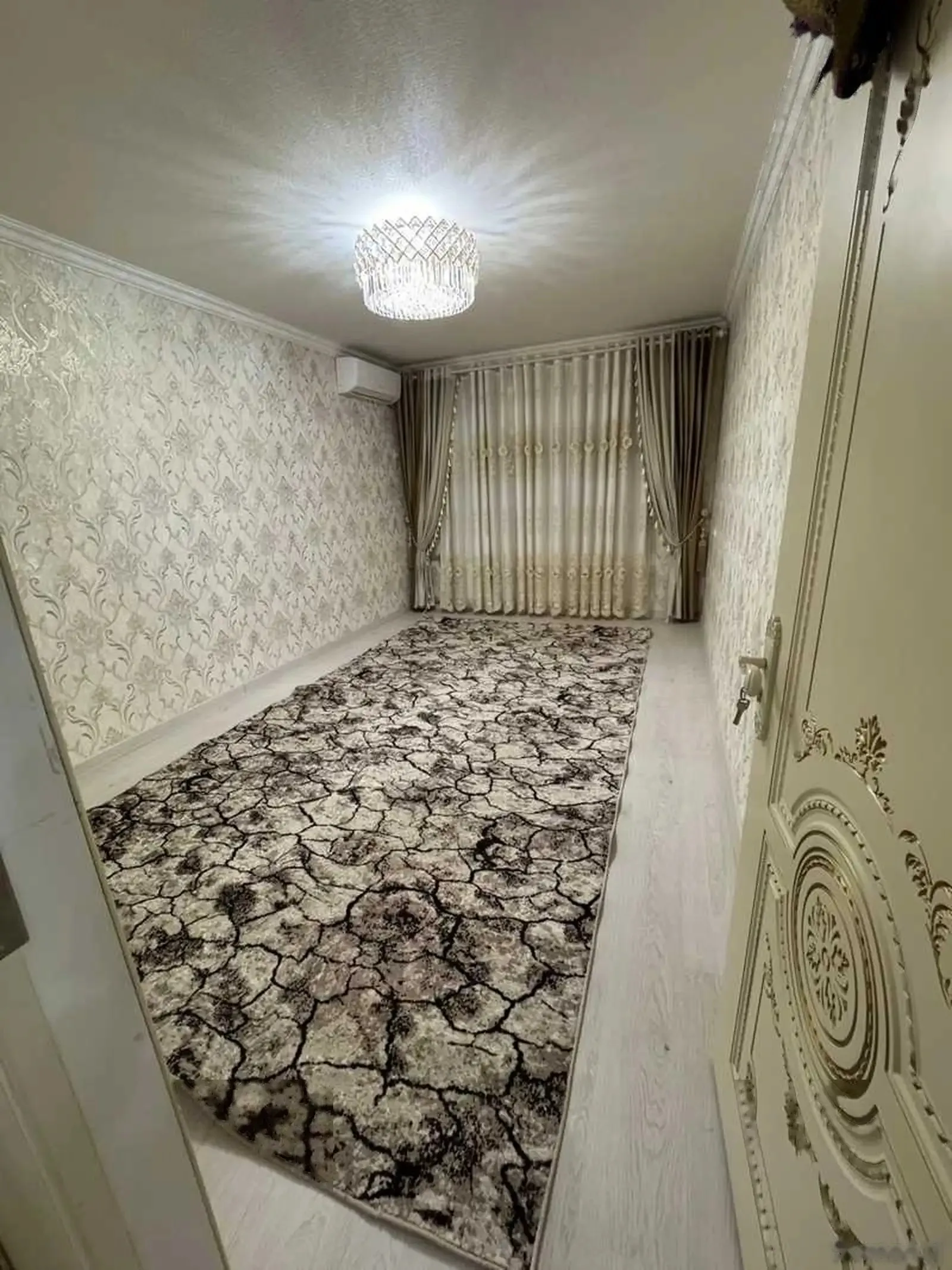 3-комн. квартира, 3 этаж, 70м², Сино