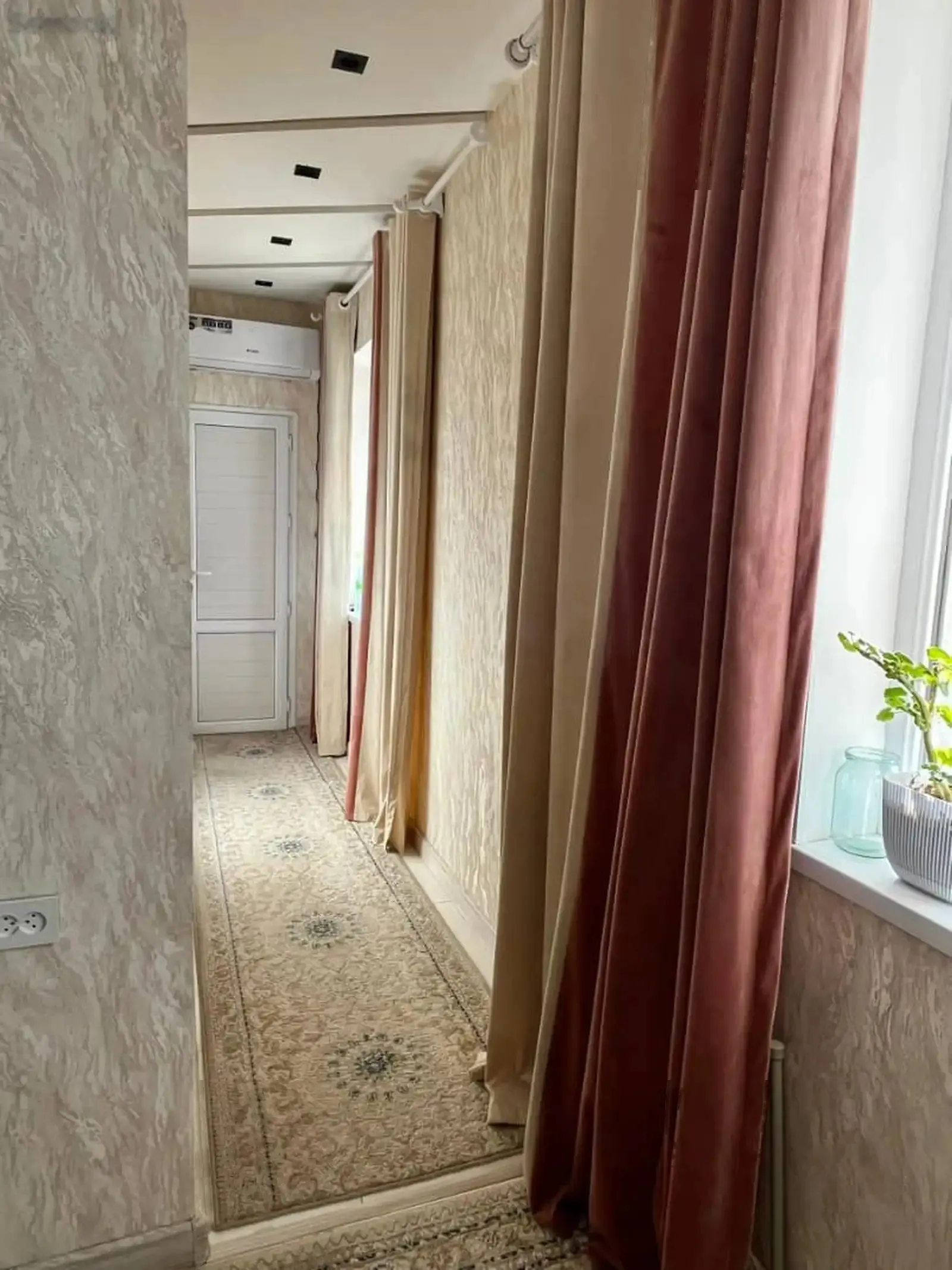 3-комн. квартира, 12 этаж, 78м², Сино Мардон