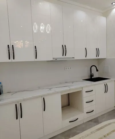 2-комн. квартира, 3 этаж, 68 м², 102мкр ру ба руи родом