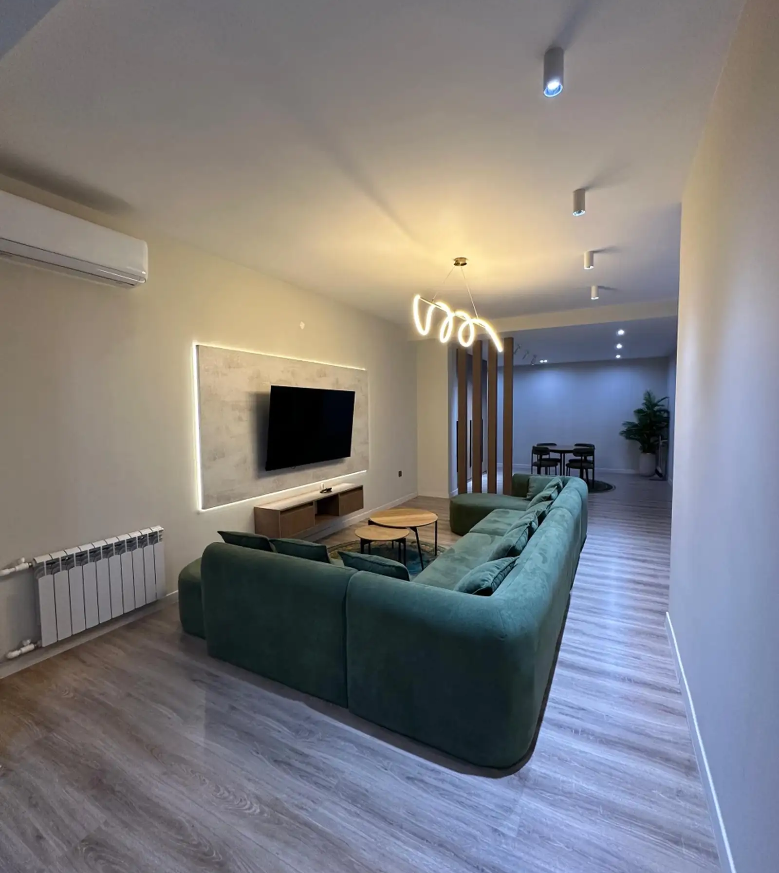2-комн. квартира, 12 этаж, 75м², Овир ру ба руи ресторан Султанбей наздикии Ашан