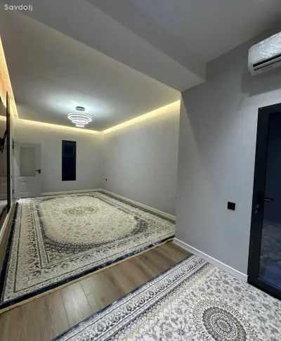 2-комн. квартира, 4 этаж, 72 м², Сино, 33 мкр, пушти Литсей У. Хаём