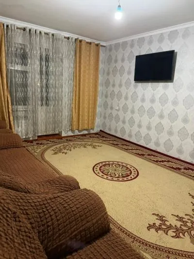 3-комн. квартира, 2 этаж, 75м², Профсоюз