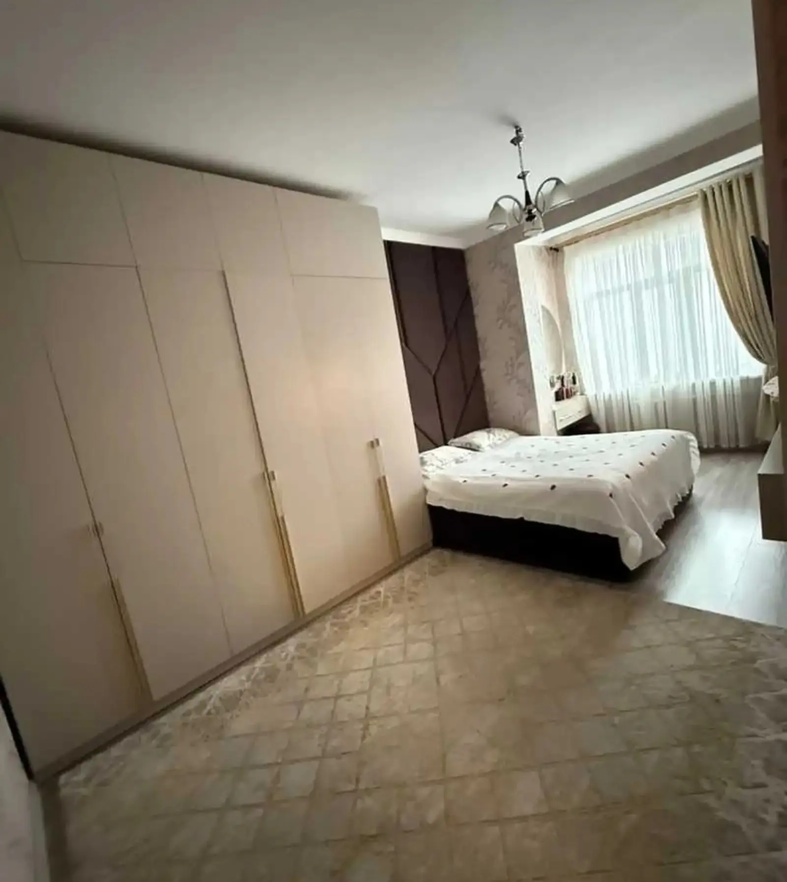 3-комн. квартира, 9 этаж, 97м², 32мкр