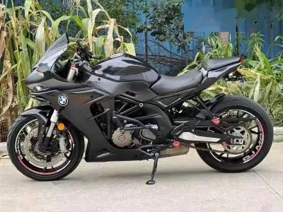 Мотоцикл BMW