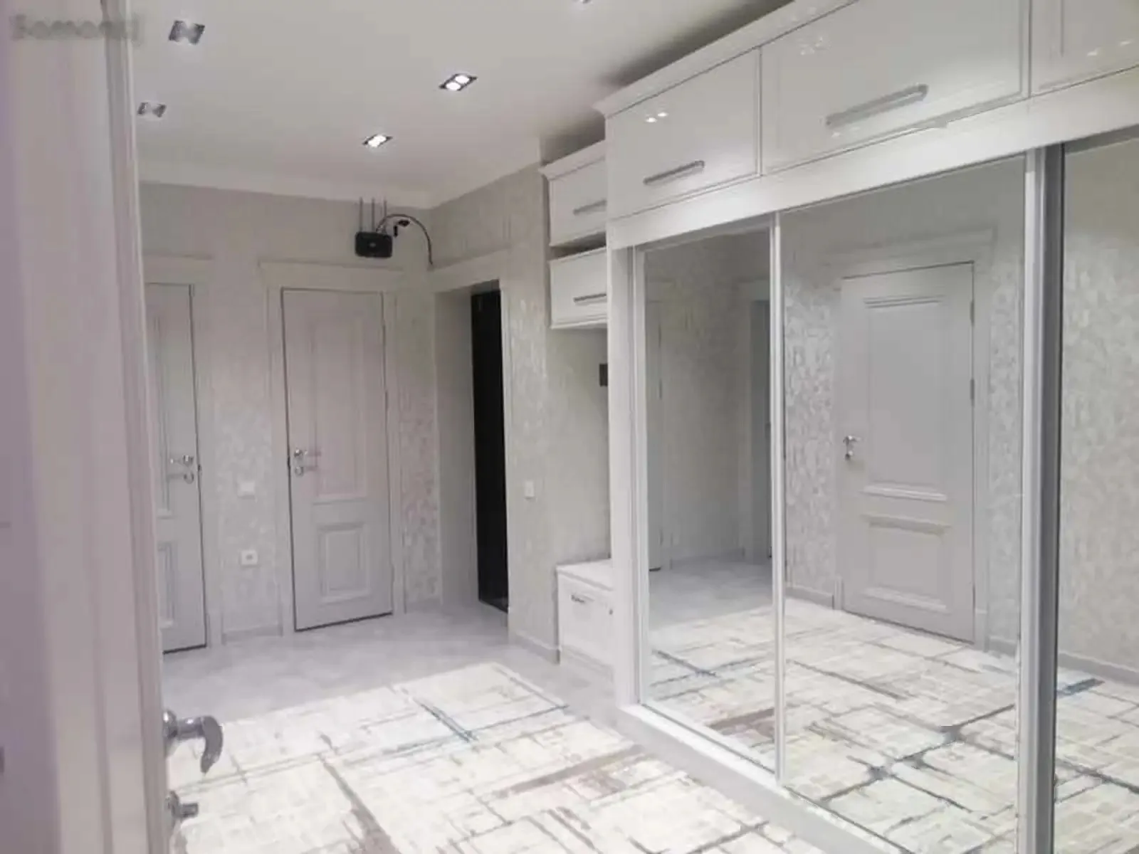 2-комн. квартира, 9 этаж, 92м², Сино