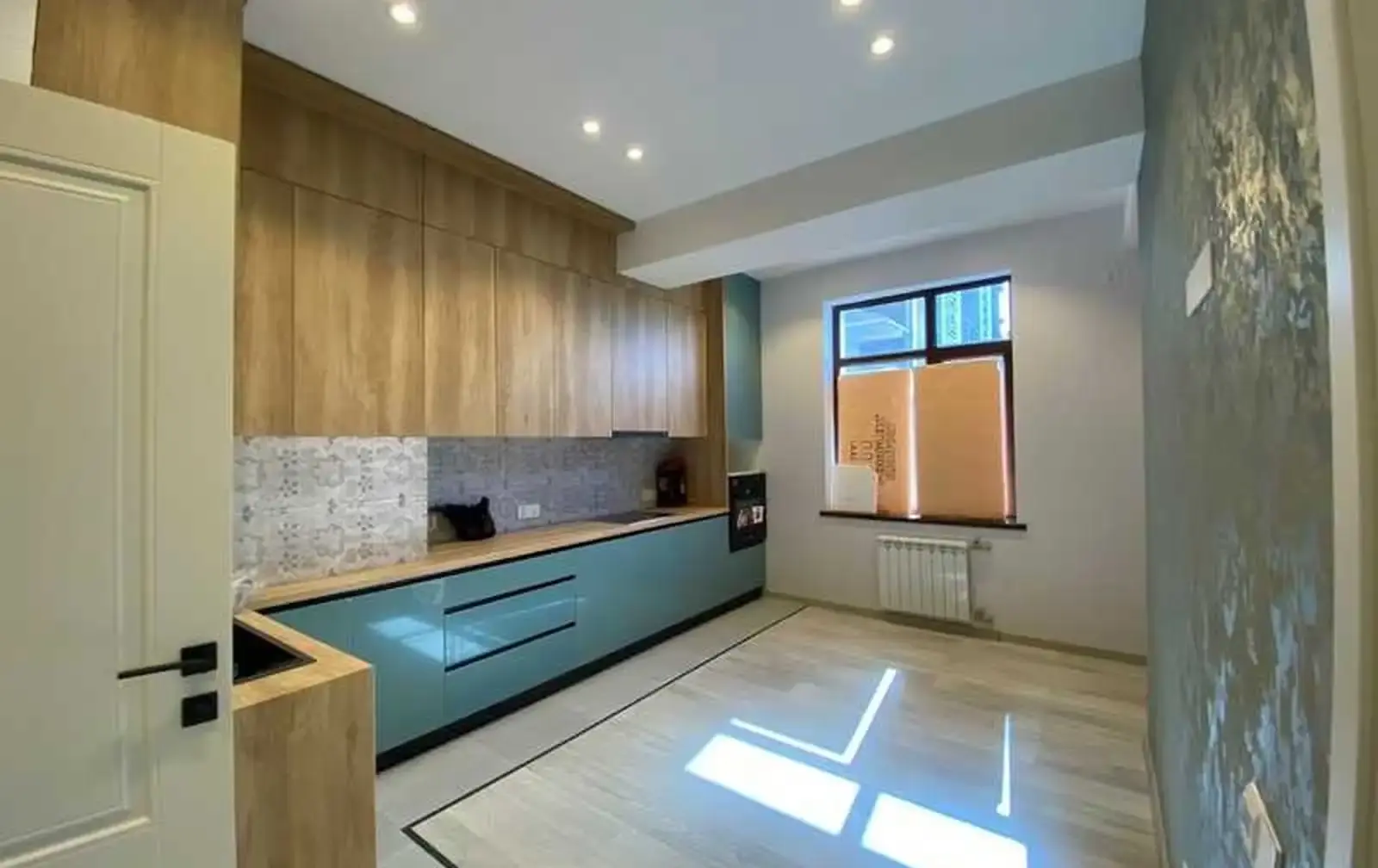 2-комн. квартира, 11 этаж, 78м², фирдавси