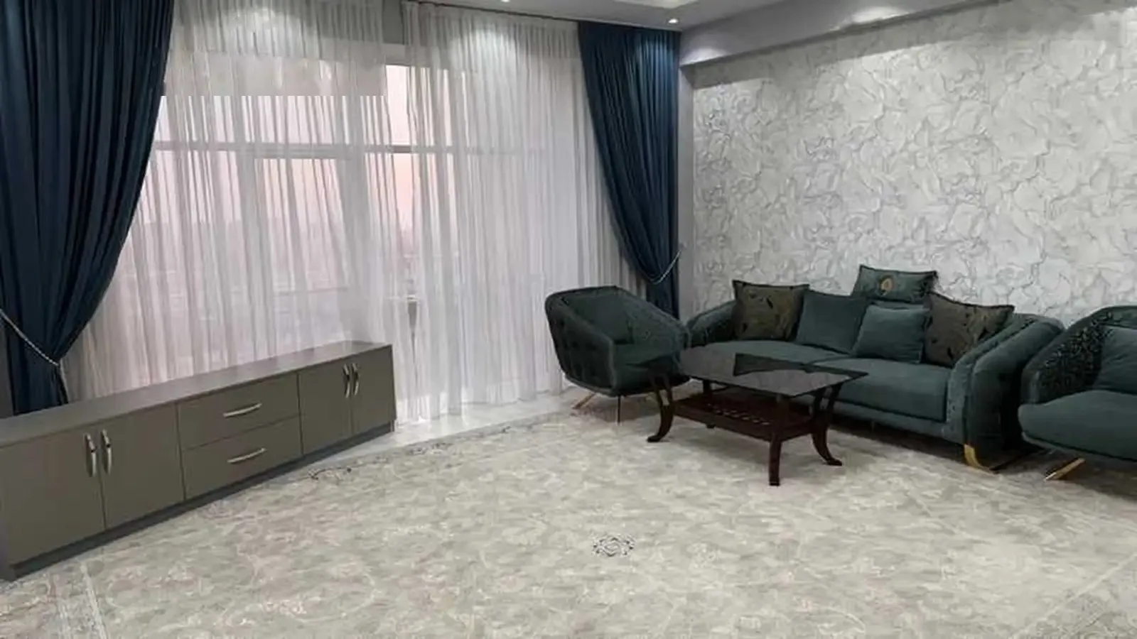 3-комн. квартира, 15 этаж, 125м², Скорый