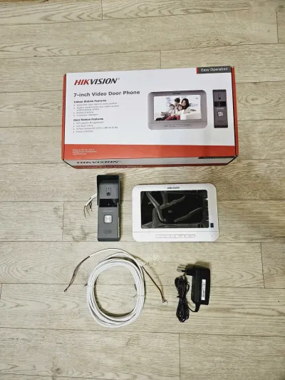 Домафон Hikvision KIS 205
