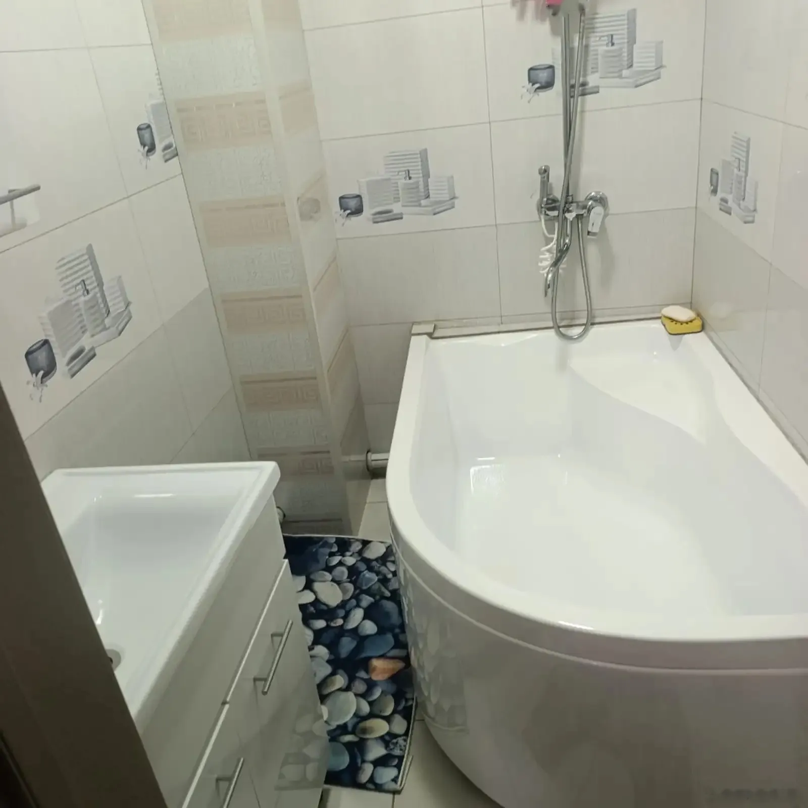 3-комн. квартира, 11 этаж, 120м², профсоюз пушти мерве