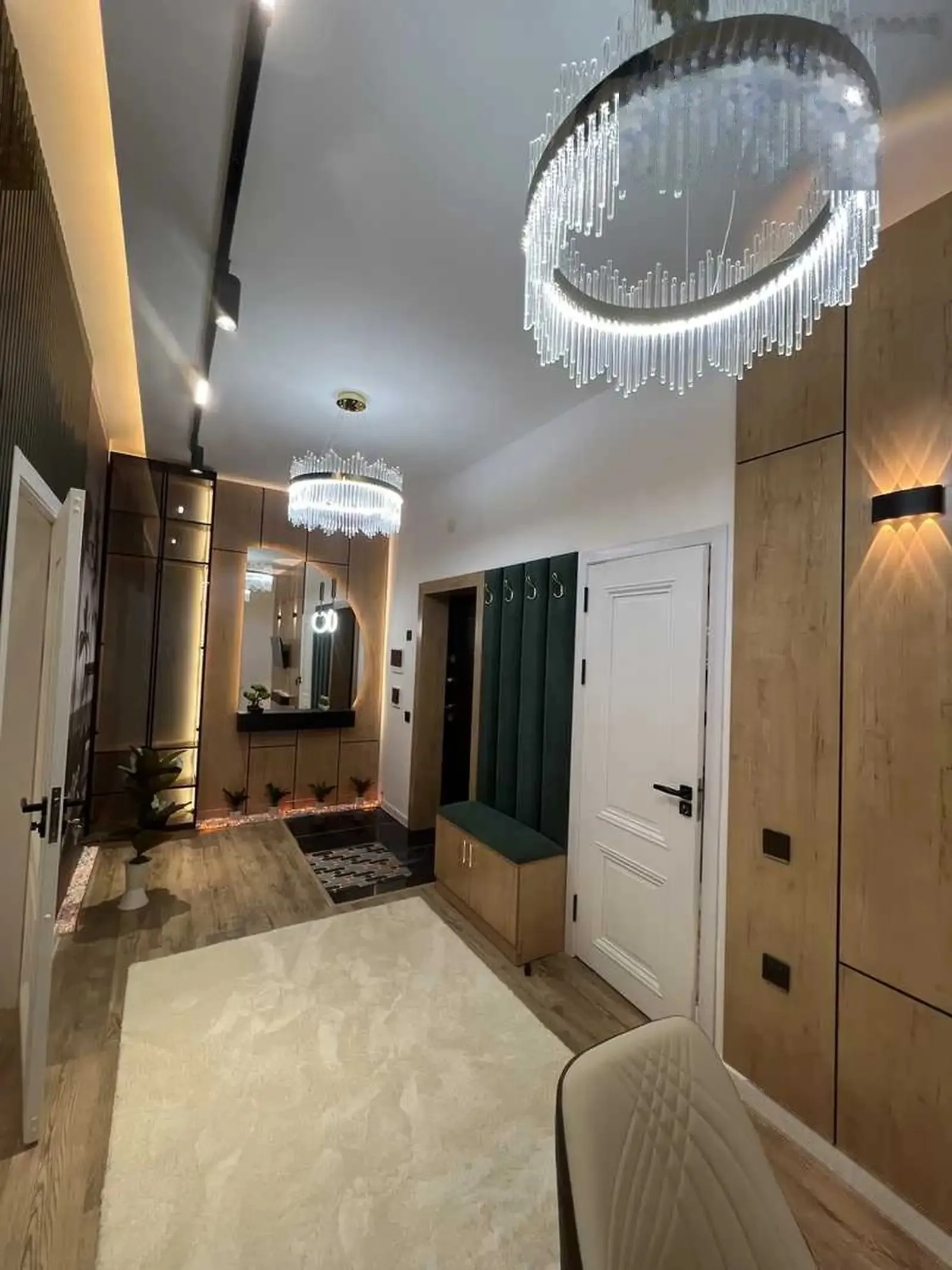 2-комн. квартира, 9 этаж, 80м², ул. Айни
