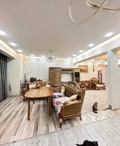 3-комн. квартира, 4 этаж, 130 м², Ватан