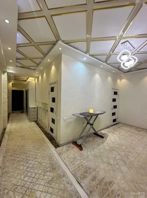 3-комн. квартира, 10 этаж, 123 м², Поворот аэропорта, улица Айни, Чордома, Район Шохмансур