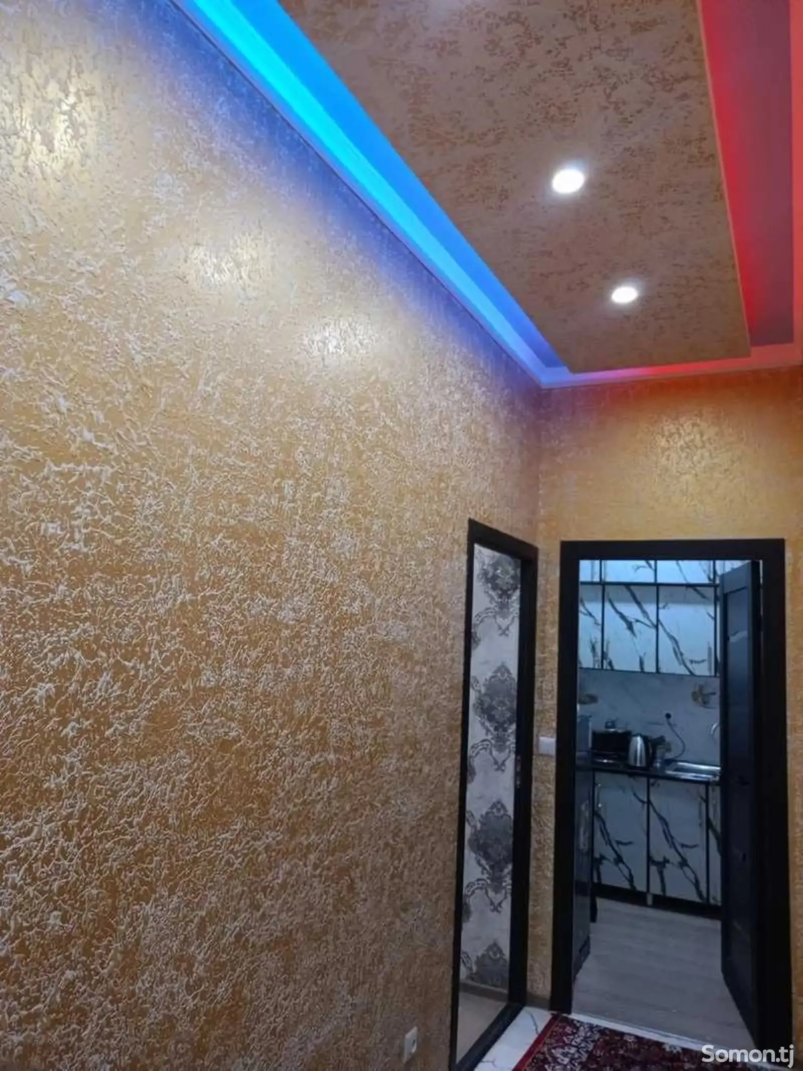 2-комн. квартира, 15 этаж, 50м², голубой экран