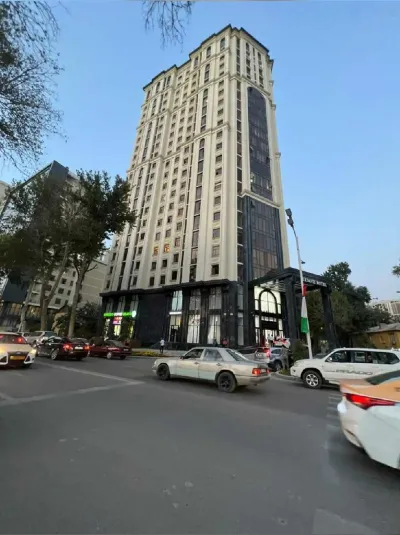 2-комн. квартира, 15 этаж, 58м², Шохмансур