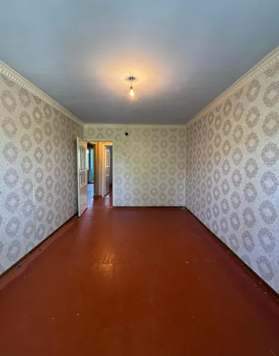 2-комн. квартира, 2 этаж, 54 м², 63мкр
