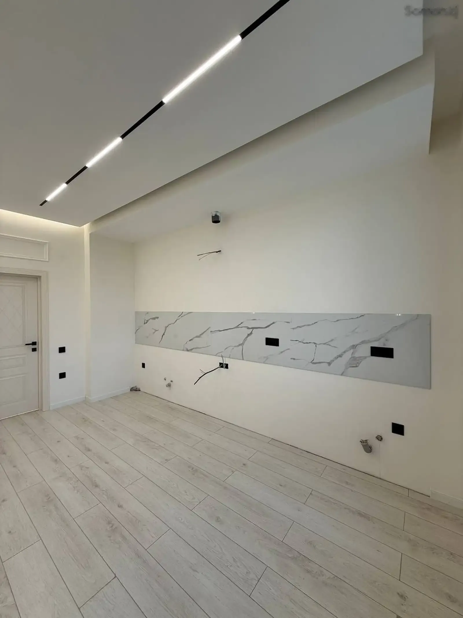 2-комн. квартира, 5 этаж, 77 м², Шохмансур