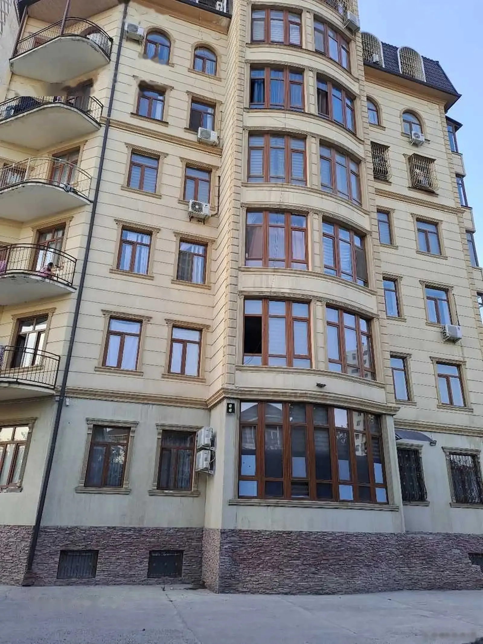 3-комн. квартира, 1 этаж, 102м², 91мкр